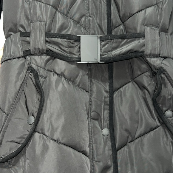 TOMMY HILFIGER 3/4 length puffer coat - Picture 3 of 10